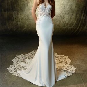 Blue by Enzoani wedding dress Sultry mermaid gown